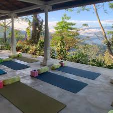 Sri Lanka - Yoga & Wellbeing Retreat - Yoga Shala